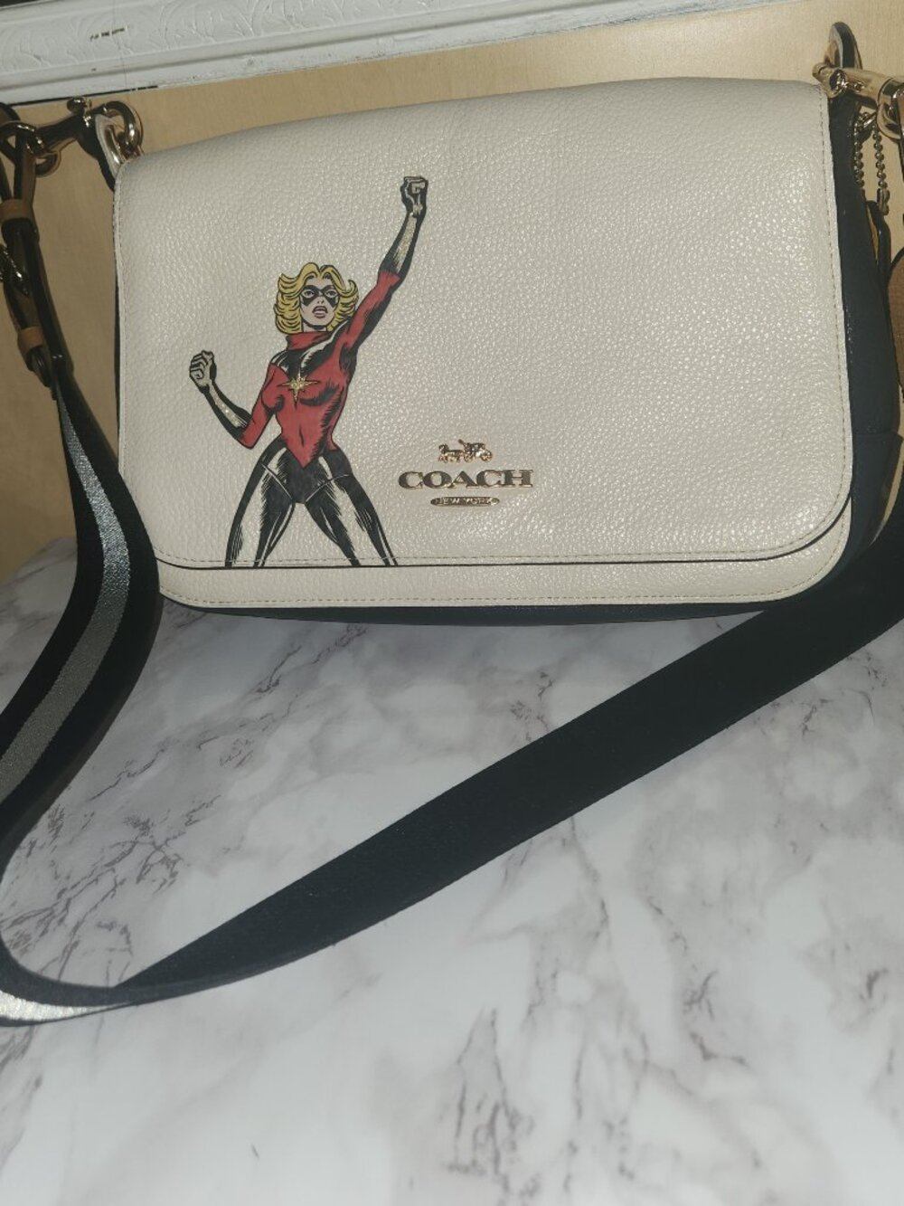 Coach x Marvel Limited Edition Jes Messenger Bag Carol Danvers Captain Marvel